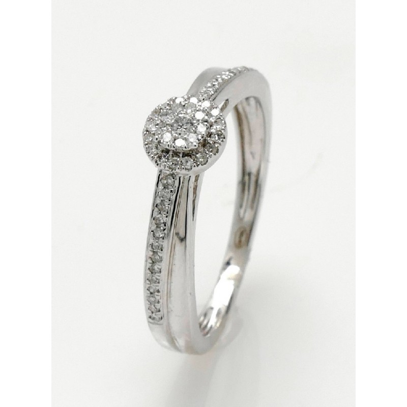 Anillo de diamantes roseta