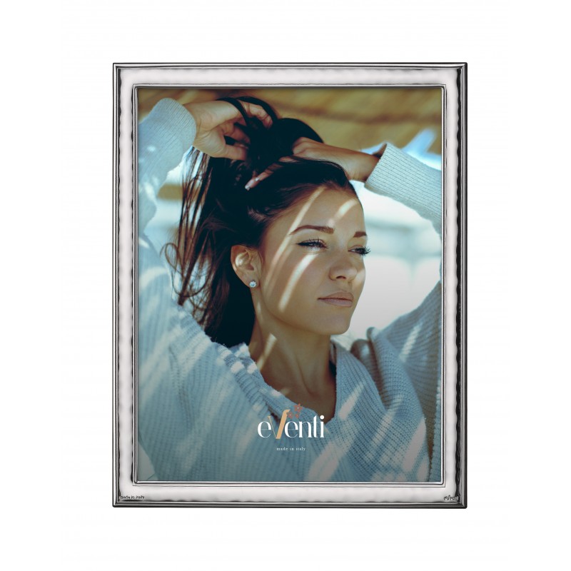 Marco fotos personalizado martele estrecho 20x25 plata bilaminada