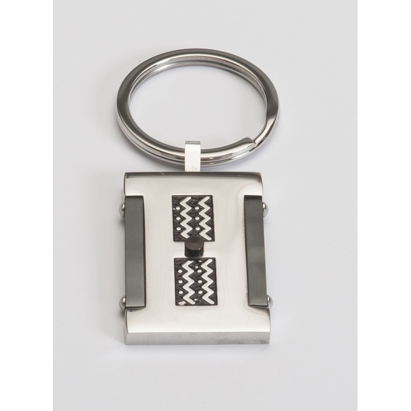 LLAVERO ACERO