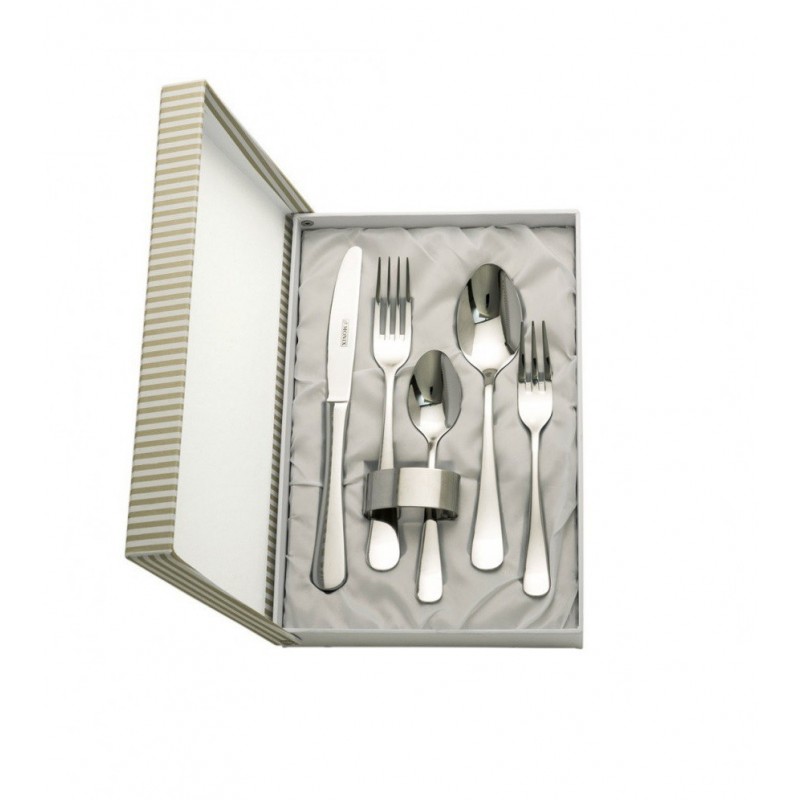 Set 5 cubiertos + servilletero estuche beige