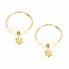PENDIENTES ARO PERLAS Y FLOR